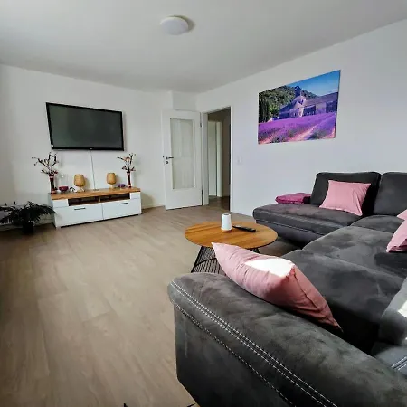3 Zimmer-wohlfuehl-oase Mit Balkon-lounge & Office Appartement *